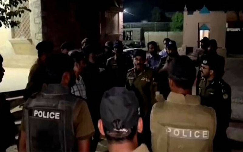 بھکر: چیک پوسٹ پر دہشتگردوں کے حملے میں 2 پولیس اہلکار شہید اور 3 زخمی ہوگئے