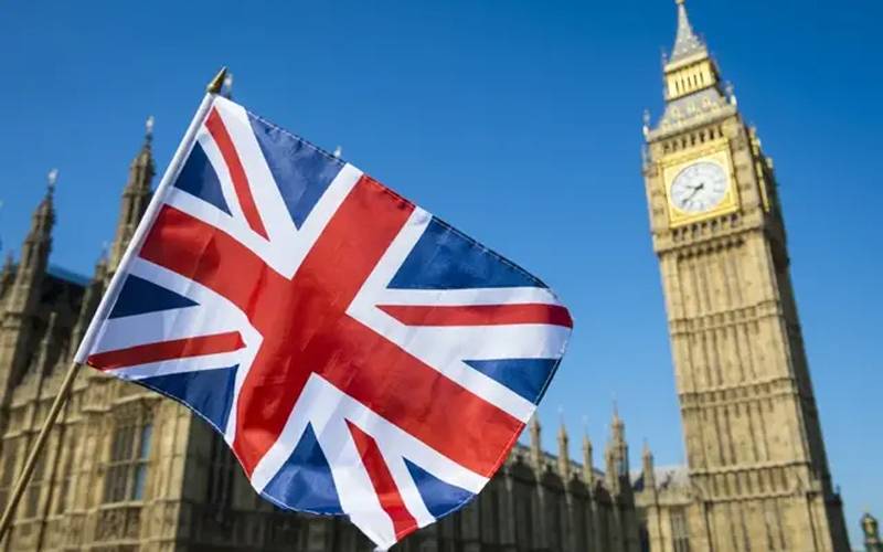 برطانیہ کا سفر کرنےوالوں پر بڑی پابندی عائد