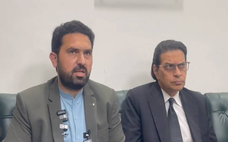روزے کی حالت میں روسٹرم پر گیا، چیف جسٹس کو سلام کیا مگر جواب بھی نہیں دیا: سہیل آفریدی