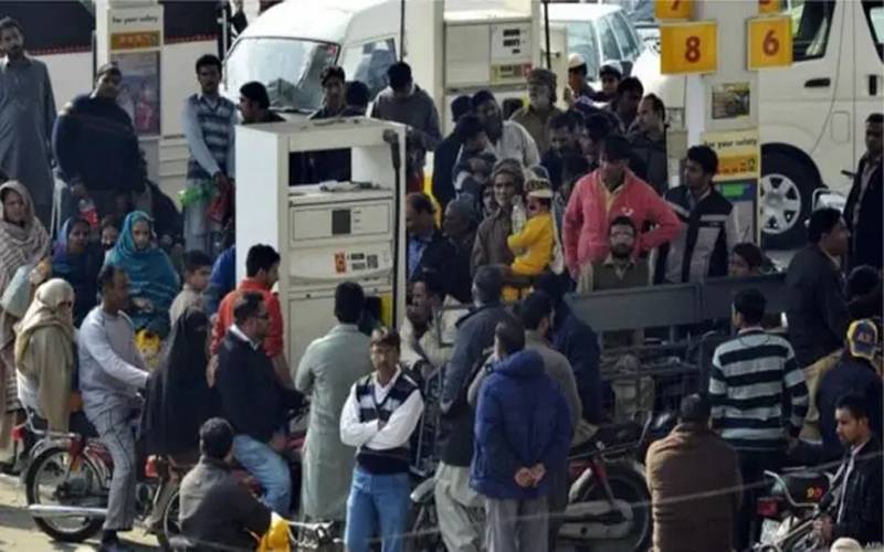 ایران اور اسرائیل کی بڑھتی کشیدگی، پاکستان میں پیٹرول بحران کا خدشہ؟