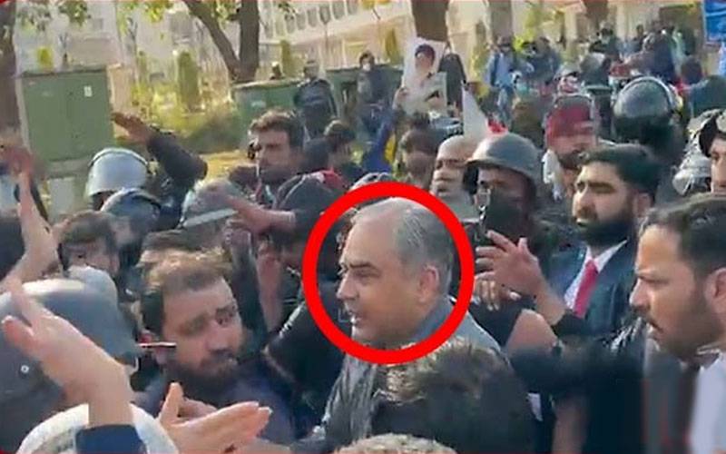  آیت اللہ خامنہ ای کی شہادت؛ اسلام آباد میں بھی  شاہراہ دستور پر احتجاج