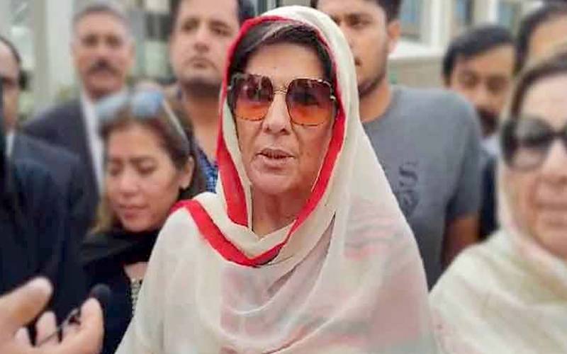 ایٹم بم کے حق میں نہیں، ہمسائیوں سے اچھے تعلقات چاہتے ہیں:علیمہ خان