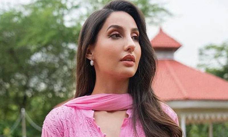 معروف بھارتی رقاصہ نورا فتحی کا قیام امن کے ناقدین کو کرارا جواب 