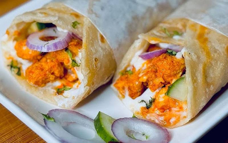  افطار سپیشل، چکن تکہ پراٹھا رول