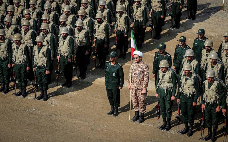  طویل جنگ کیلئے مکمل تیار ،دشمنوں کو دردناک ضربوں کی توقع رکھنی چاہیے: پاسداران انقلاب