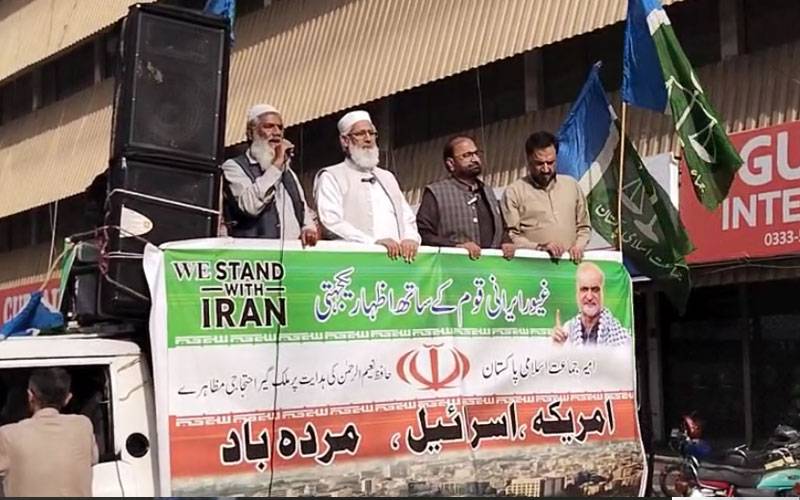    امریکہ اور اسرائیل نے دنیا کو جنگوں کے جال میں پھنسا دیا ہے۔ عارف شیرازی