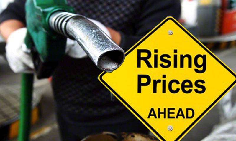 خیبرپختونخوا حکومت کا موٹرسائیکل سواروں کو سبسڈی دینے کا اعلان