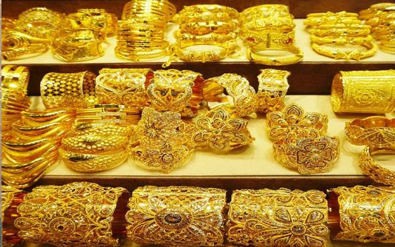 پاکستان میں فی تولہ سونے کی قیمت میں 6500 روپے کمی ریکارڈ
