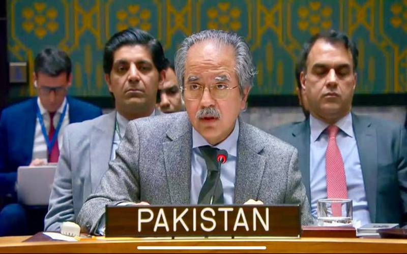 افغانستان میں موجود دہشت گرددنیا بھرکیلئے خطرہ ہیں:عاصم افتخار
