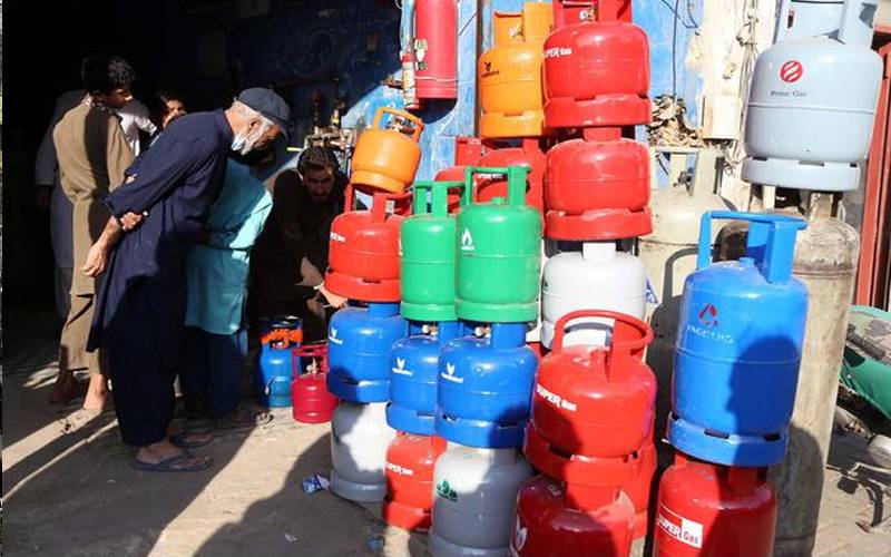  ایل پی جی کی قیمتوں میں 100 روپے کلو تک کا بڑا اضافہ
