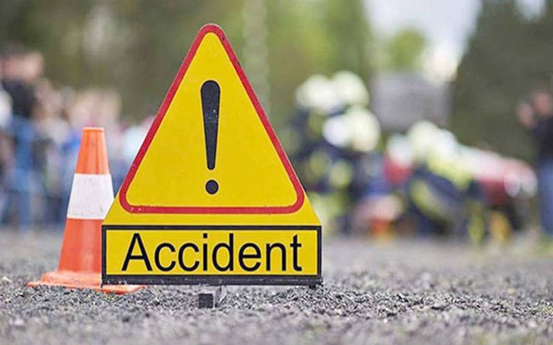 درزی سےکپڑے لینے کیلئے جانیوالے دوبھائیوں کوٹرالر نے روند دیا