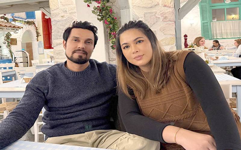 معروف اداکار کے ہاں پہلے بچے کی پیدائش، تصویراورجذباتی پیغام شیئر کردیا