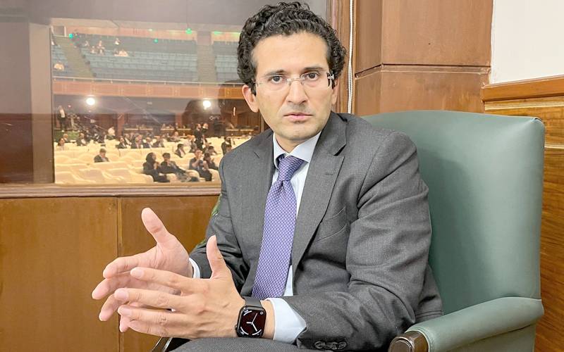 کل اوسط نرخوں کی بنیاد پر پیٹرولیم مصنوعات کی قیمتوں کا تعین ہوگا: وزیر پیٹرولیم