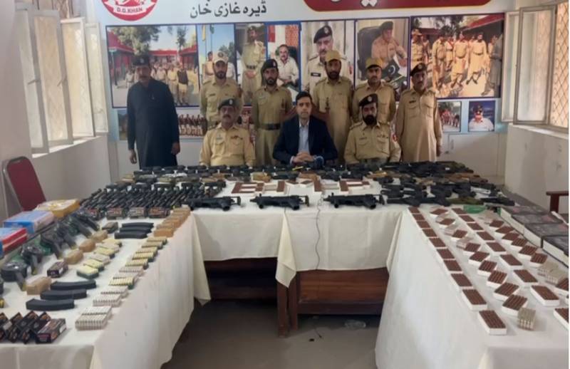  پنجاب سے بلوچستان بھیجا جا رہا اسلحہ اور بارود پکڑا گیا
