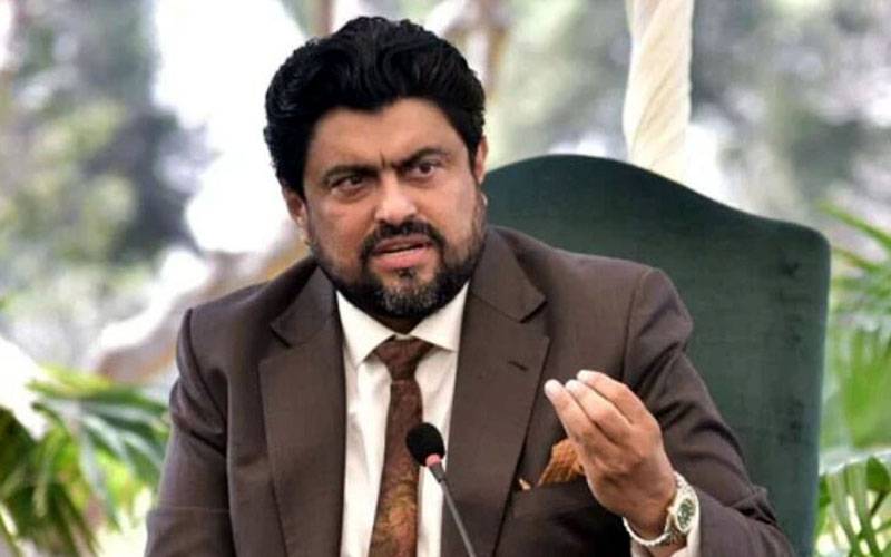 عمرے کی ادائیگی، کامران ٹیسوری سعودی عرب روانہ 