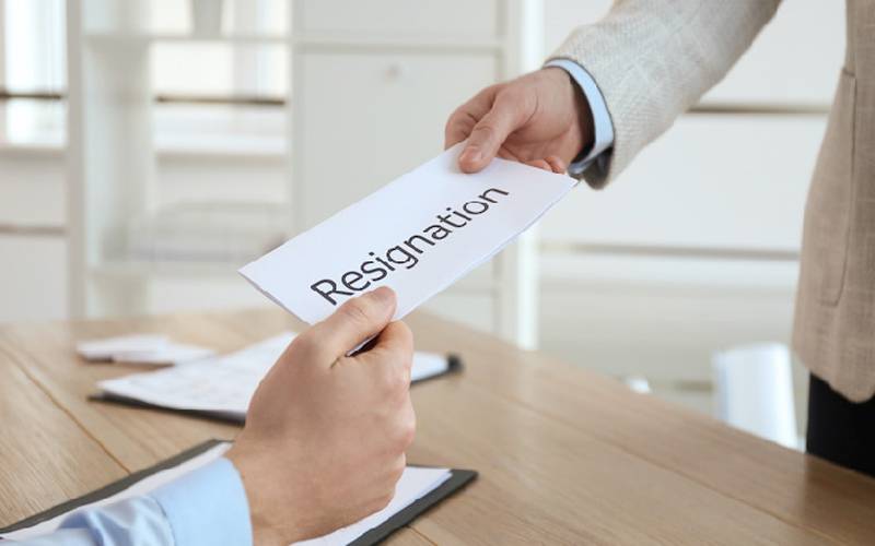 کے الیکٹرک کے غیر ملکی چیئرمین مارک جیرارڈ اسکیلٹن نے استعفی دیدیا 