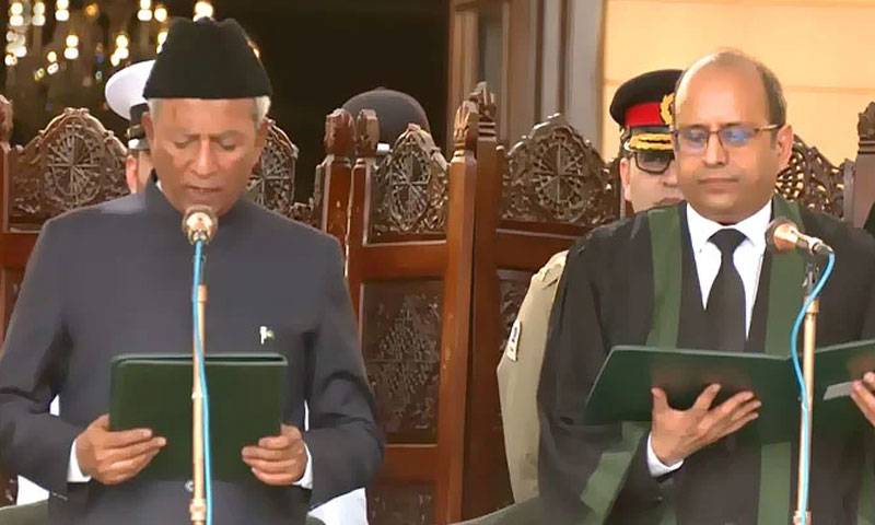 نہال ہاشمی نے گورنر سندھ کے عہدے کا حلف اُٹھا لیا