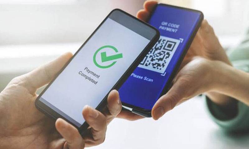 لاہور کی لبرٹی مارکیٹ میں ’’ کیش لیس‘‘ خریداری کا آغاز کر دیا گیا