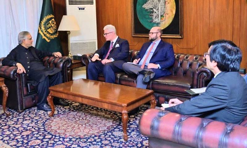 نائب وزیراعظم اسحاق ڈار سے قائم مقام امریکی الامور زیکری ہارکن رائیڈر کی ملاقات 