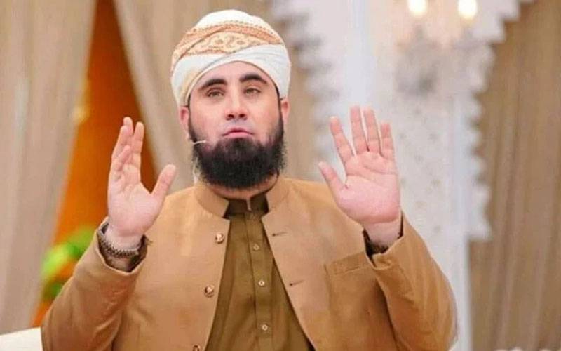 مولانا آزاد جمیل کو لائیو پروگرام میں شادی کی پیشکش، سوشل میڈیا پر ہلچل