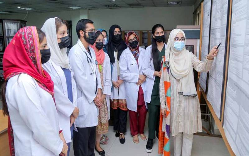 میڈیکل و ڈینٹل کالجز میں داخلے کیلئے ایم ڈی کیٹ پاس کرنا لازمی قرار