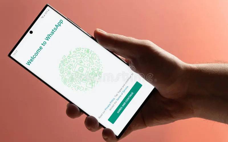واٹس ایپ کے 12 خفیہ فیچرز اور ان کا کام 