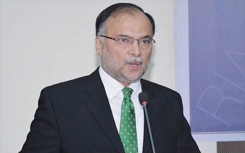  فیلڈ مارشل بھر پور عسکری طاقت سےسرحدوں کی حفاظت کررہے، دشمن کے 11 جہاز گرائے:احسن اقبال