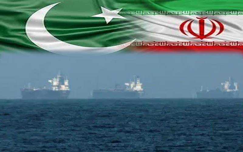 آبنائے ہرمز سے پاکستانی پرچم بردار مزید 20 جہازوں کو گزرنے کی اجازت