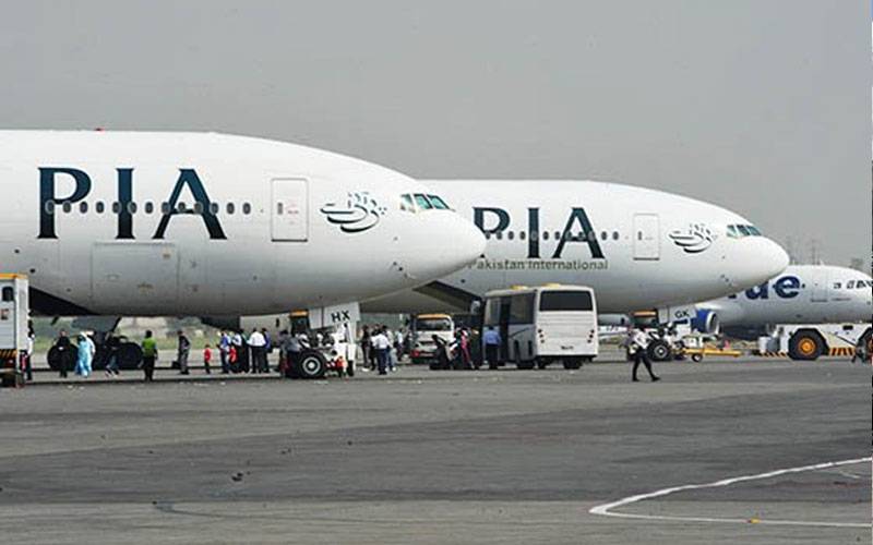  طویل تعطل کے بعد پی آئی اے کے لندن فلائت آپریشنز بحال، پہلی فلائٹ کا ہیتھرو ائیرپورٹ پر شاندار استقبال