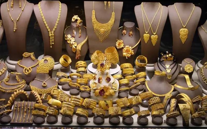 پاکستان میں سونے،چاندی کی قیمتیں مزید بڑھ گئیں 