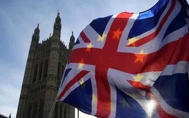 ایران جنگ کے بعد مہنگائی میں تیزی، برطانیہ کا بڑا ریلیف: تنخواہوں میں اضافہ، توانائی بلوں میں کمی 
