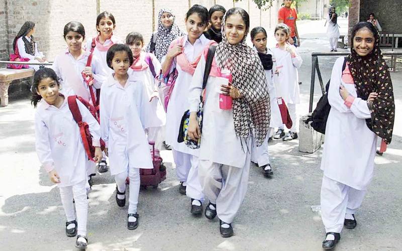  21 روزہ تعطیلات کے بعدتعلیمی ادارے آج سے دوبارہ کھل گئے 