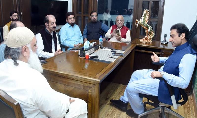  سابق وزیر اعلیٰ حمزہ شہباز  سے ن لیگی رہنما زبیر سرور شیخ کی ملاقات،اہم امور پر تبادلہ خیال