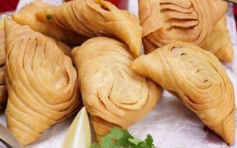 آج کا پکوان’’  سپیشل تکہ سموسے‘‘