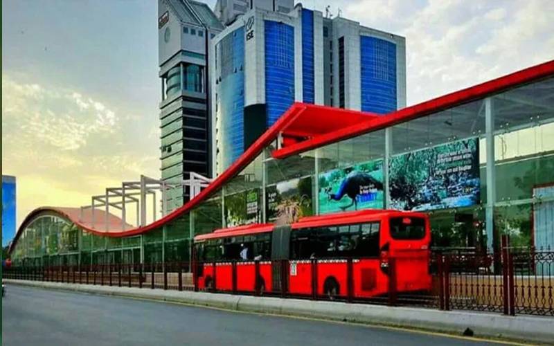 سفری سہولیات مفت ہونے سے راولپنڈی اسلام آباد کی میٹرو بسز میں شدید رش
