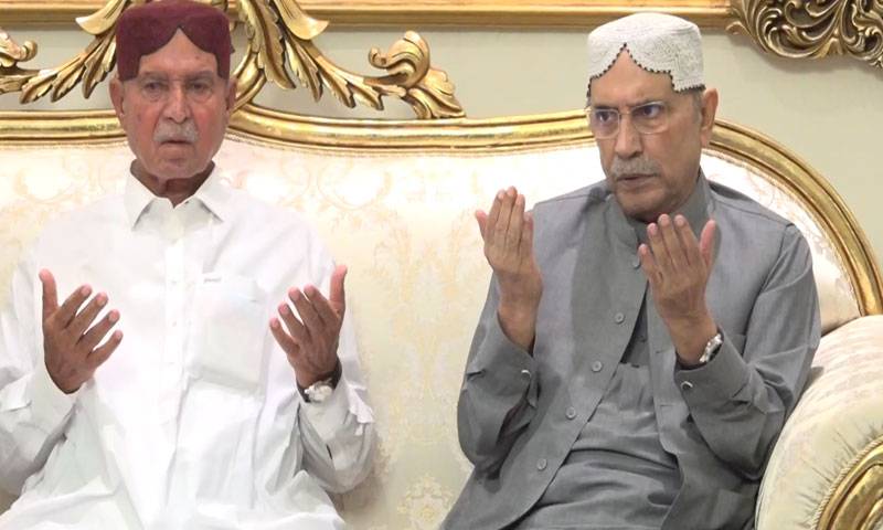 صدرِ مملکت آصف زرداری کی ٹنڈو اللہ یار آمد،پارٹی رہنما کے انتقال پر تعزیت 