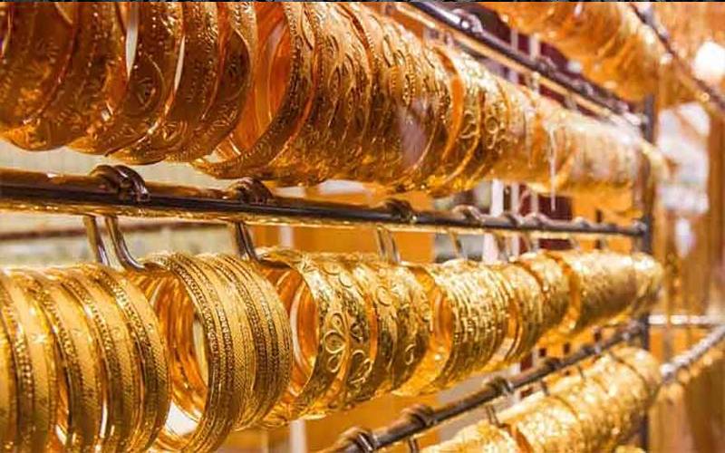 عوام کیلئے خوشخبری! پاکستان میں سونا سستا، آج فی تولہ قیمت کتنی گرگئی؟