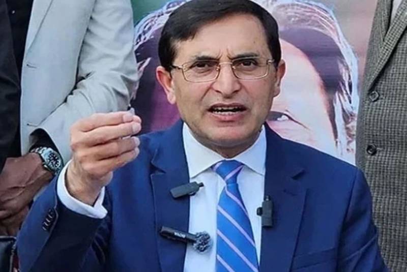 اگر دنیا میں سیز فائر کرواسکتے ہیں تو اپنوں سے بھی ہونا چاہیے: بیرسٹر گوہر