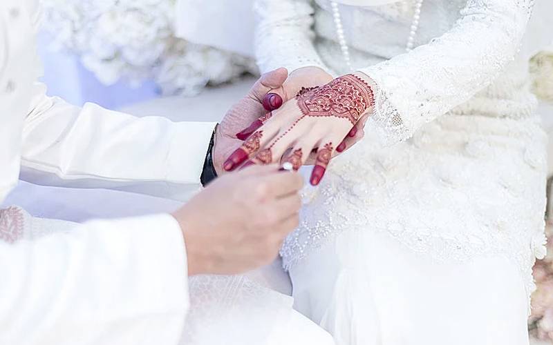  سرکاری ملازمین کی غیر ملکیوں سے شادی کے لیے نئے قواعد جاری