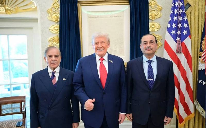   وزیراعظم شہباز شریف اور فیلڈ مارشل عاصم منیر دونوں شاندار لوگ ہیں، ٹرمپ کا ایک بار پھر اظہار تشکر