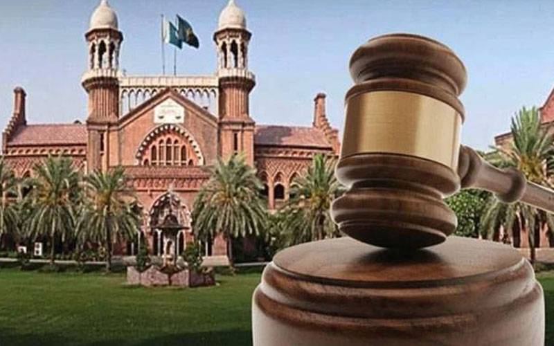 100 سے زائد درجہ چہارم کےملازمین کی تنخواہیں بند، سیکرٹری سکول ایجوکیشن لاہور ہائیکورٹ طلب 
