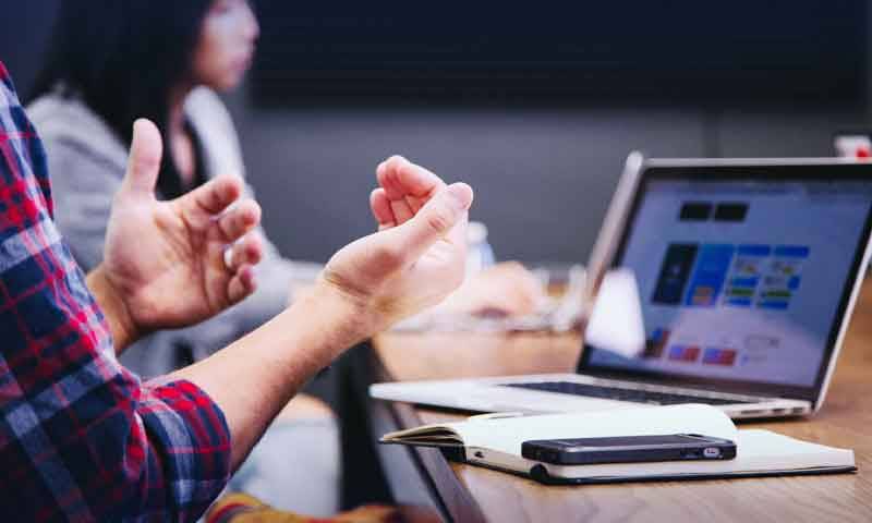 ایران امریکا مذاکرات، جامعات میں کلاسز آن لائن ہوں گی، امتحانات ملتوی