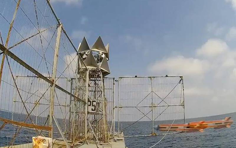 پاک بحریہ کا  فضا سے سطح سمندر پر مار کرنے والے کروز میزائل ’تیمور‘ کا کامیاب تجربہ
