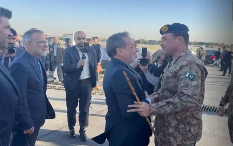 ایرانی وزیر خارجہ عباس عراقچی اسلام آباد پہنچ گئے