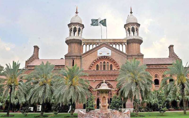 پیٹرولیم مصنوعات کی قیمتوں میں اضافہ لاہور ہائیکورٹ میں چیلنج