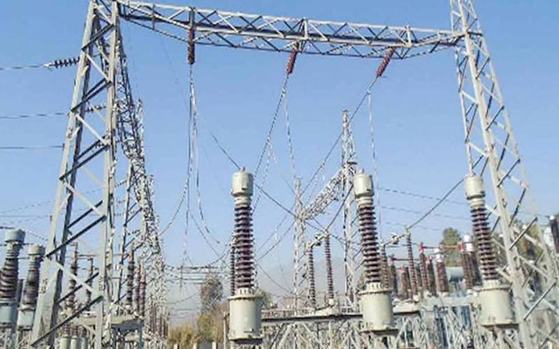 شدیدگرمی کے دوران اعلانیہ اورغیراعلانیہ لوڈشیڈنگ،شہری بلبلااٹھے