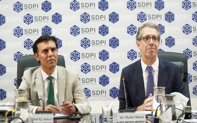 مشرق وسطیٰ میں کشیدگی، عالمی و پاکستانی معیشت کے لیے خطرہ قرار