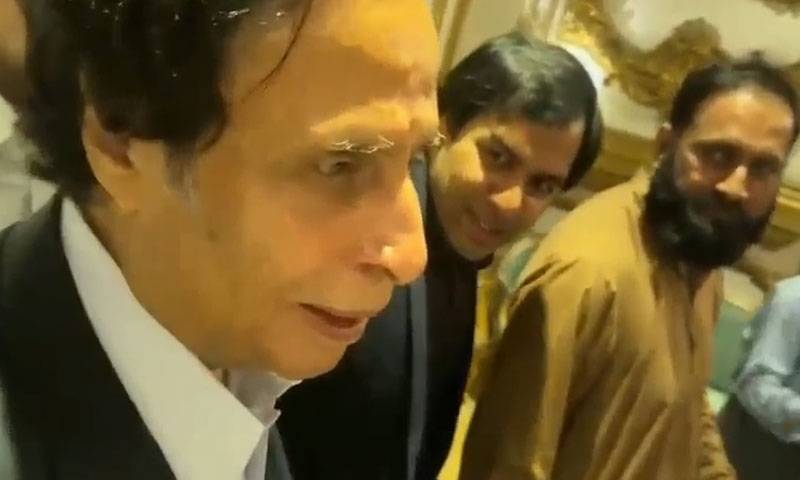 سابق وزیراعلیٰ پرویز الٰہی کی پیپلزپارٹی میں شمولیت کی خبروں کی تردید 