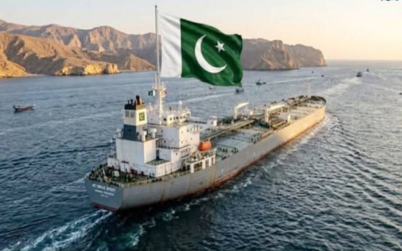 پاکستانی جہاز 8 کروڑ لیٹر ڈیزل کیساتھ کویت سے کراچی پہنچ گیا