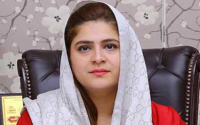 سارہ احمد کا ماں کے اپنے بچوں کو قتل کرنے کے معاملہ پر ری سرچ کرنے کااعلان 